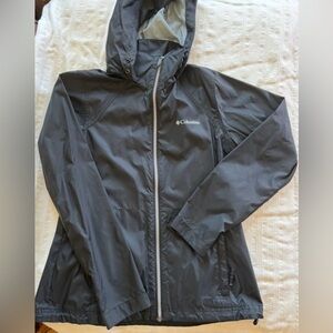 Columbia Women's Hooded Black Rain Coat